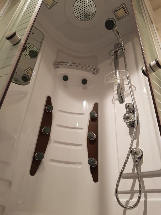 Auberge Henri IV Segur-le-Chateau エクステリア 写真