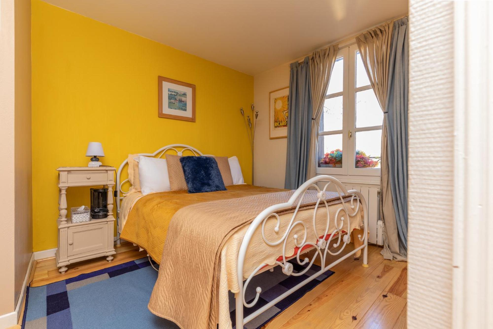 Auberge Henri IV Segur-le-Chateau エクステリア 写真